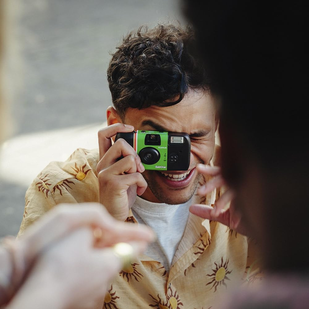 FUJIFILM Quicksnap™ Einwegkamera Mit Blitz ISO 400 | Analoge 35Mm Einmalkamera Für Hochzeiten, Partys Und Reisen – Sofort Einsatzbereit | 27 Aufnahmen, 1Er Pack