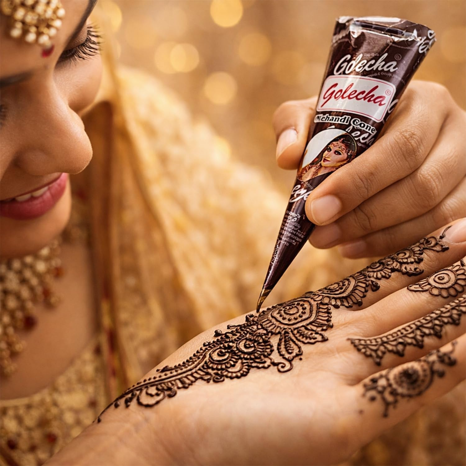 Golecha Henna-Kegel, Rötlich-Braun, 4Er-Pack | Die Verpackung Der Henna-Kegel Kann Variieren; Jeder Kegel Enthält Etwa 25 G Oder 30 G Hennapaste